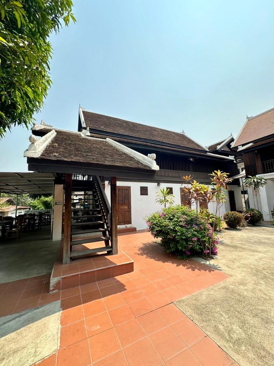 Residence Boutique Hotel Luang Prabang Exterior photo